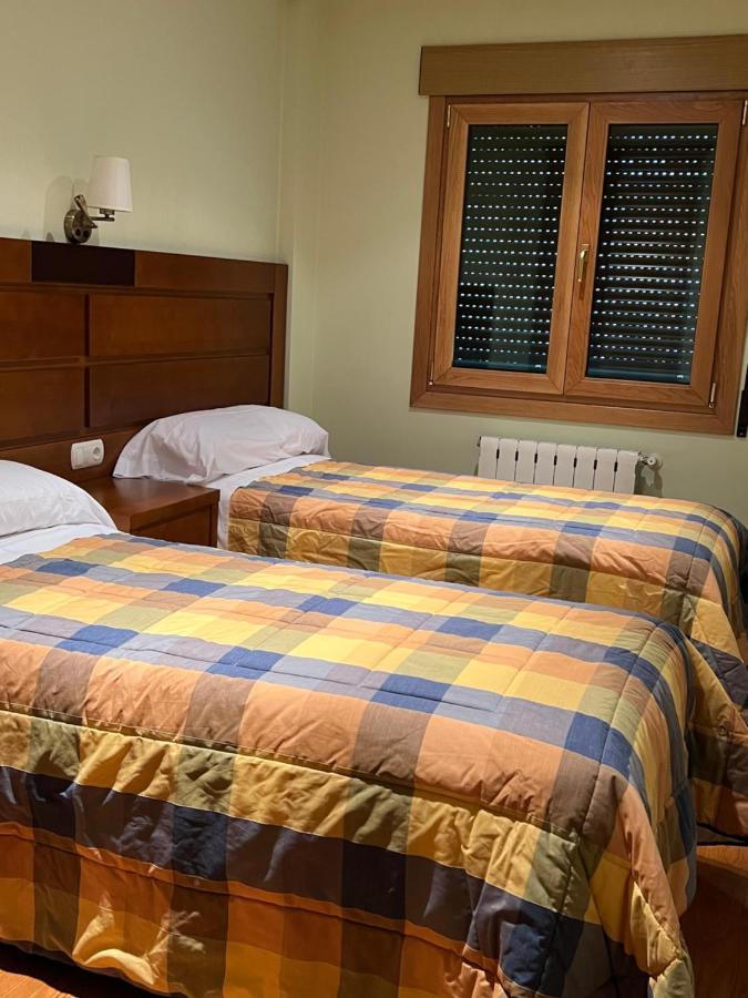 Apartamentos Vacaciones Rio Lever Boiro Eksteriør bilde